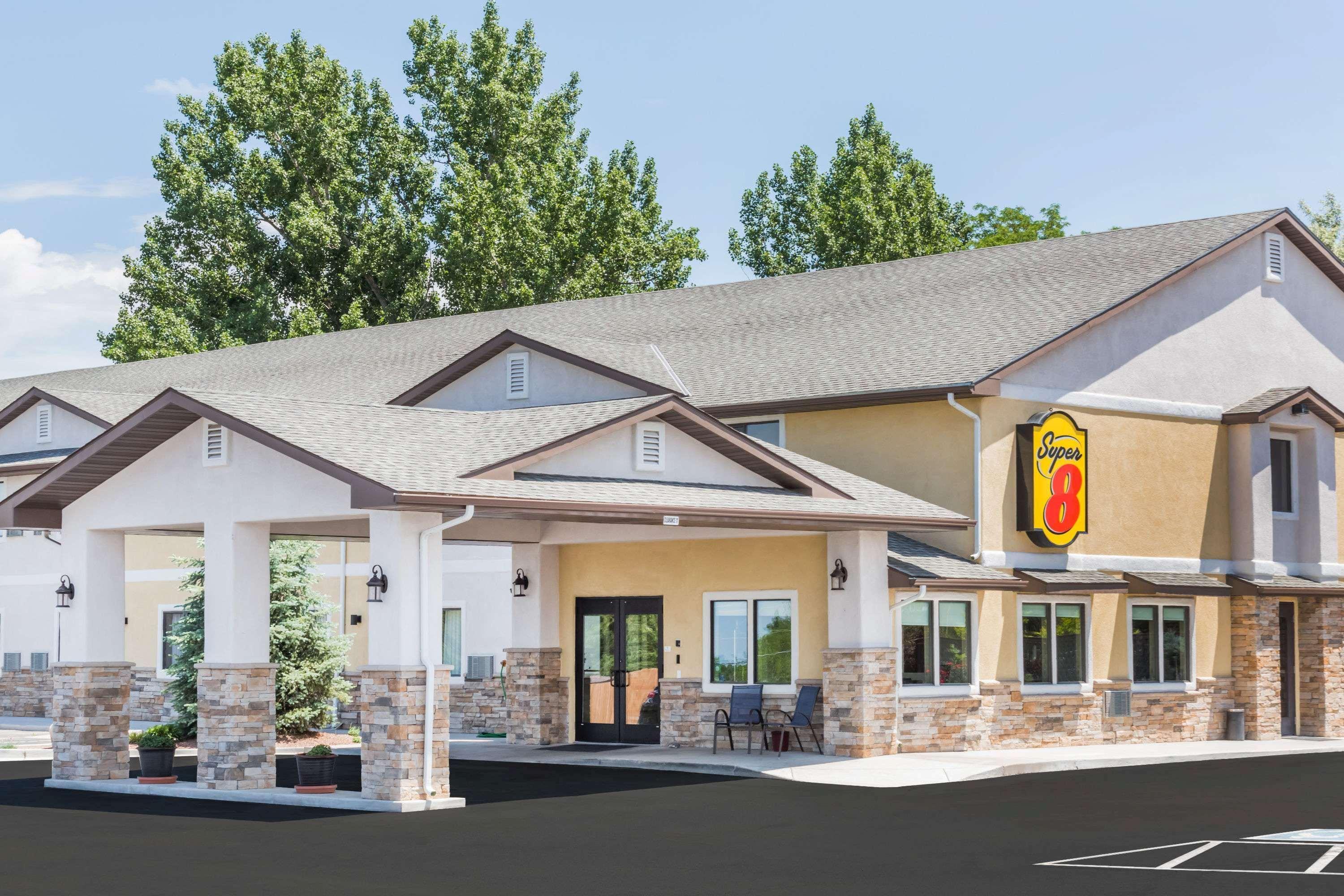 Motel Super 8 By Wyndham Montrose Exteriér fotografie